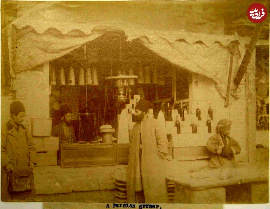 از مطرب تا کفترباز؛ عکس‌هایی از زندگی روزمره در دوران قاجار