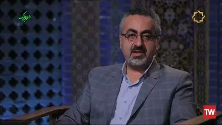 (عکس) حضور همزمان این آقا در سه شبکه صداوسیما، همه را شاکی کرد