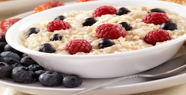 8 مورد از بهترین غذاها و نوشیدنی های انرژی زا