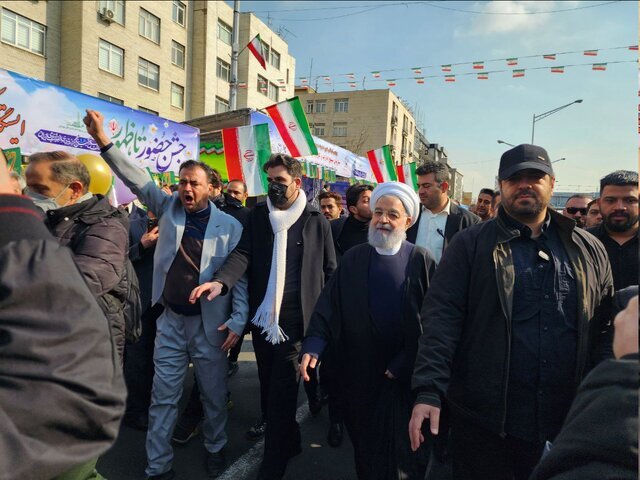(تصاویر) حضور شخصیت‌های مختلف در راهپیمایی ۲۲ بهمن در تهران