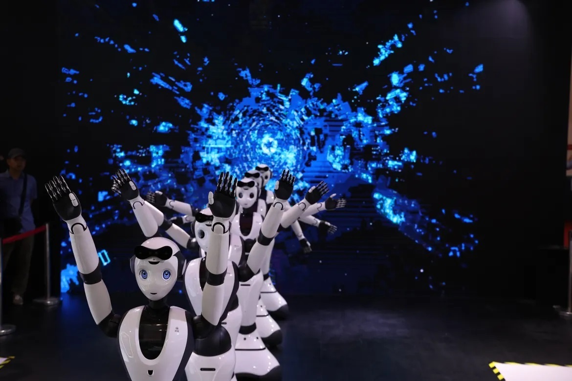 (عکس) نمایشگاه ربات‌ها در چین