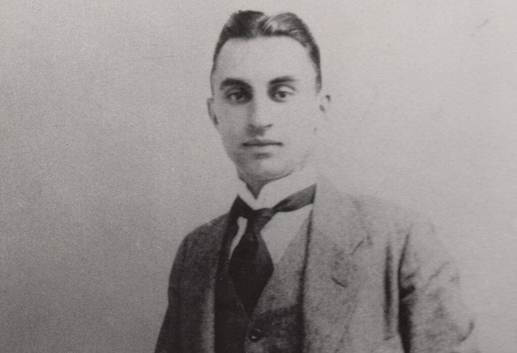 دکتر افشار