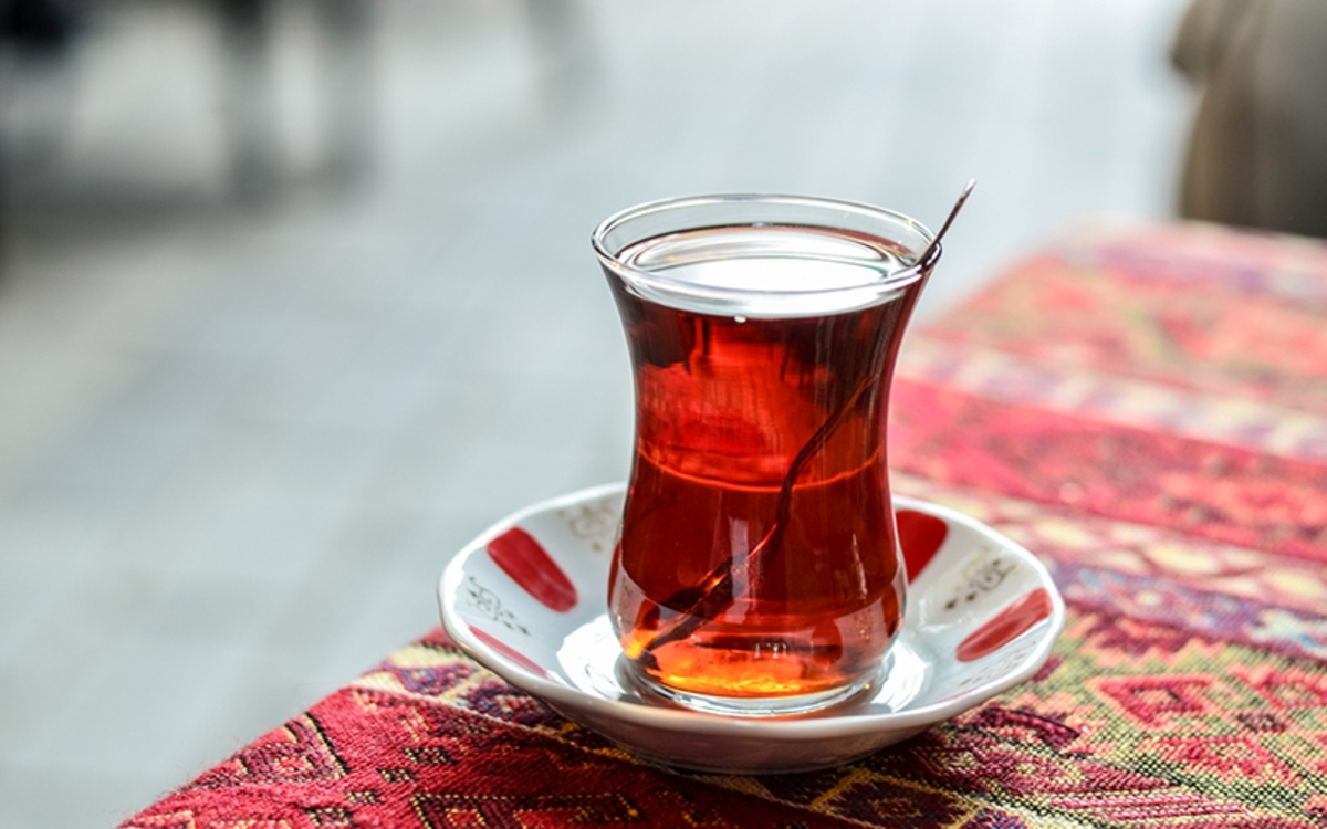 آیا امکان دارد چای مانده را گرم و دوباره استفاده کرد؟