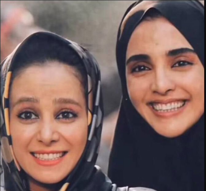 الناز حبیبی و الهه حصاری