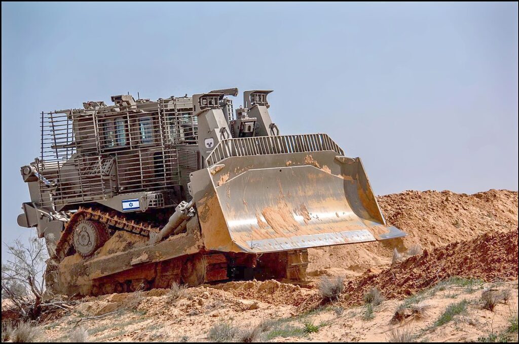 D۹R ملقب به «تدی خرسه»؛ مقاوم‌ترین بولدوزر زرهی جهان در خط مقدم نبرد اسرائیل و حماس