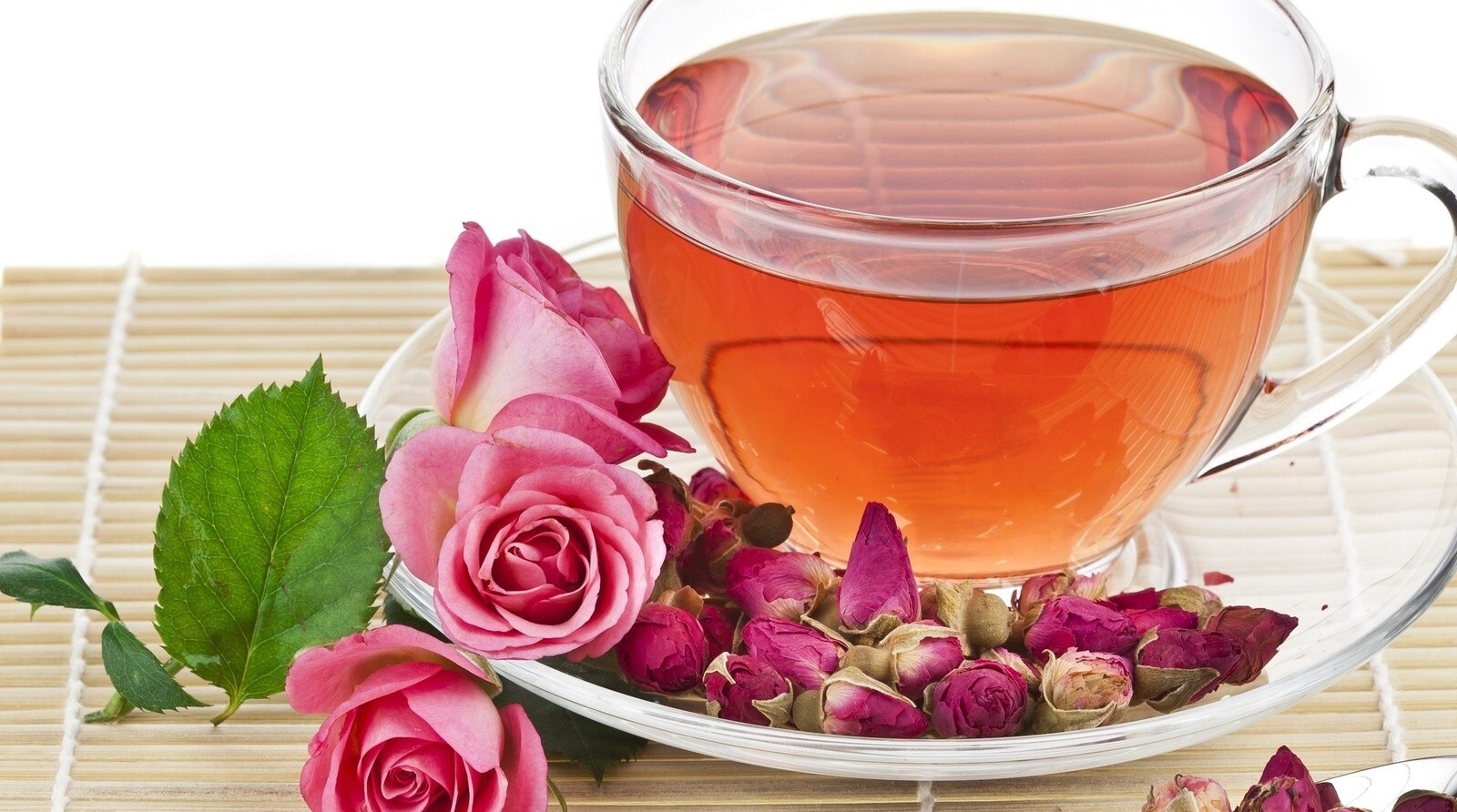 ئمنوش گل محمدی