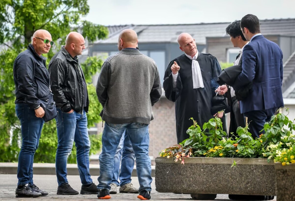 این برادران طاس و گوشتالو با عینک‌های آفتابی روی سر چگونه جهانی شد؟