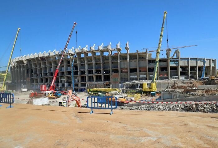 زمین ورزشگاه