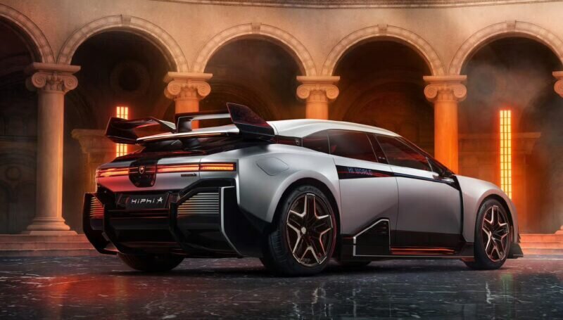 (تصاویر) صفر تا ۱۰۰ این خودرو تنها دو ثانیه زمان می‌برد!