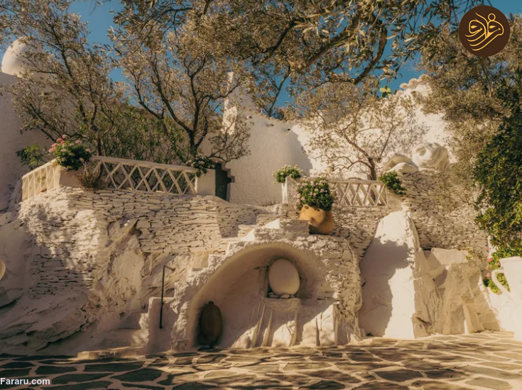 داخل خانه عجیب و غریب سالوادور دالی