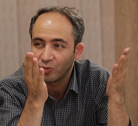 فقیر شدن جامعه ایرانی شتاب گرفته است/ بار تورم مهار نشده بر دوش طبقه متوسط است