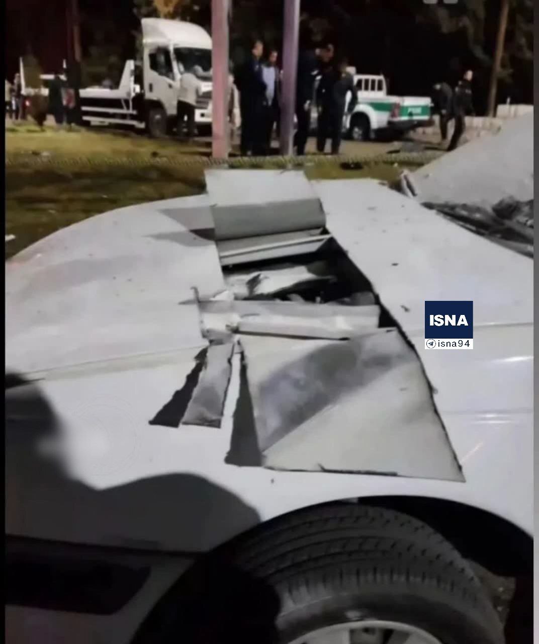 (عکس) ماشین بمب گذاری که در شب حادثه تروریستی کرمان کشف و خنثی شد
