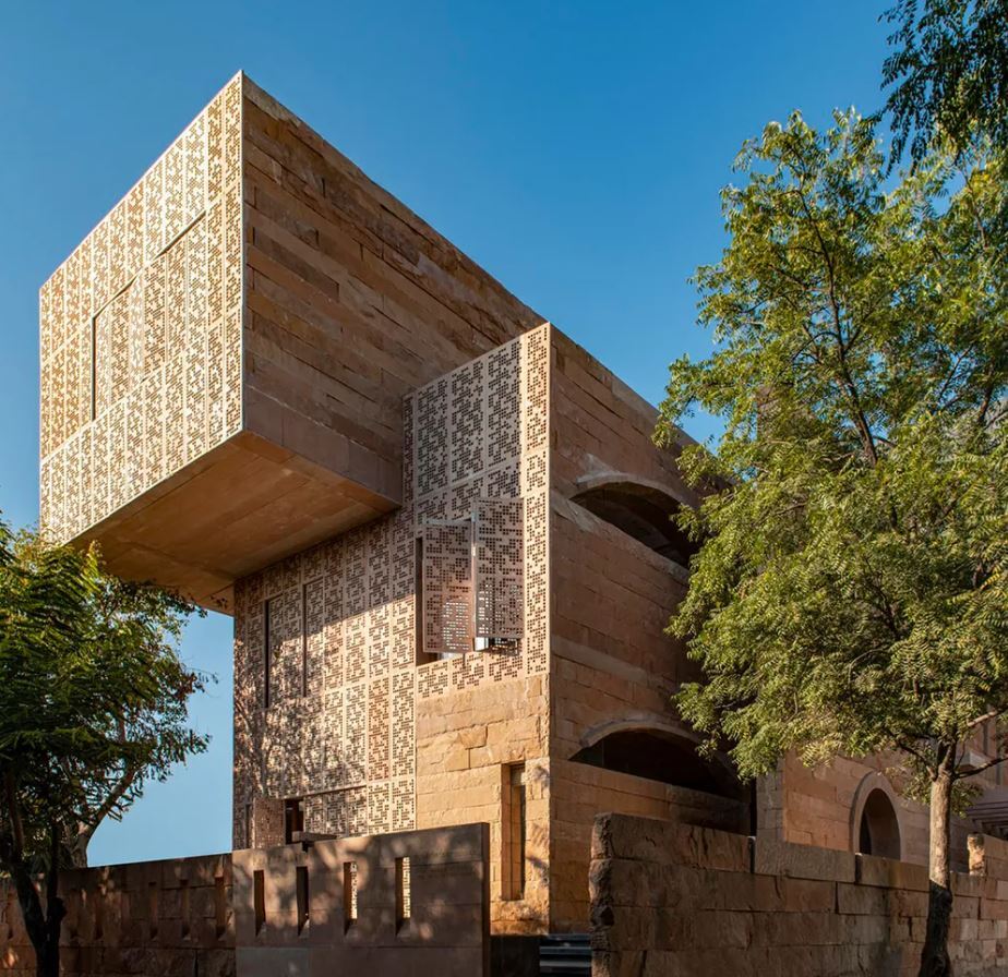 هشت مورد از برجسته‌ترین خانه‌های جهان (زیبایی گزارش به عکس خانه هاست)