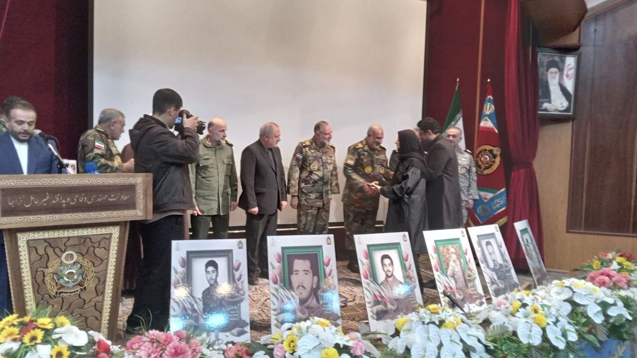 کارکنان ارتش خانه‌دار می‌شوند