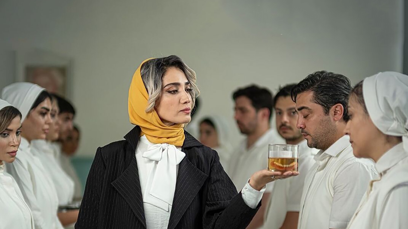 بازی متفاوت مینا ساداتی و سوگل خلیق در «دفتر یادداشت»