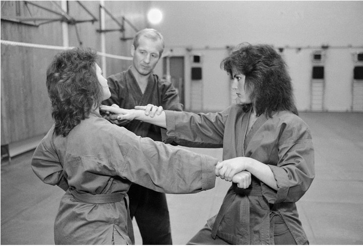 یک روان درمانگر، یک کشیش، بهترین دوست و یک دشمن؛ کا گ ب چگونه به جذب نیرو می‌پرداخت و چه تکنیک‌ها و روش‌هایی را برای انجام عملیات اطلاعاتی بکار می‌برد؟ /