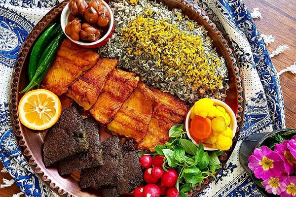 طرز تهیه سبزی پلو با ماهی مخصوص شب عید نوروز/منتشر نشود