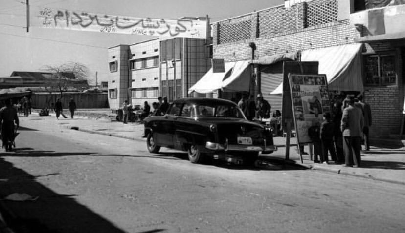 (عکس) بهمن ۱۳۳۷؛ گوژپشت نوتردام در سینما آبادان