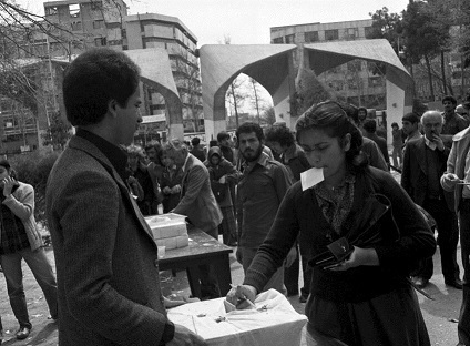 ۴۵ سالگی روز جمهوری اسلامی از ۱۰ منظر