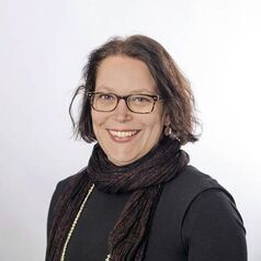 مذاکرات مخفیانه ایران و آمریکا نشانه خوبی است/ مذاکرات پشت پرده ایران و آمریکا نشانه خوبی است/ مذاکرات پشت پرده ایران و امریکا نشانه‌ای از غلبه عملگرایی بر ایدئولوژی/ فشار ایران بر انصارالله و فشار امریکا بر اسرائیل در صورت نتیجه بخش بودن بازی برد – برد است (یادداشت)