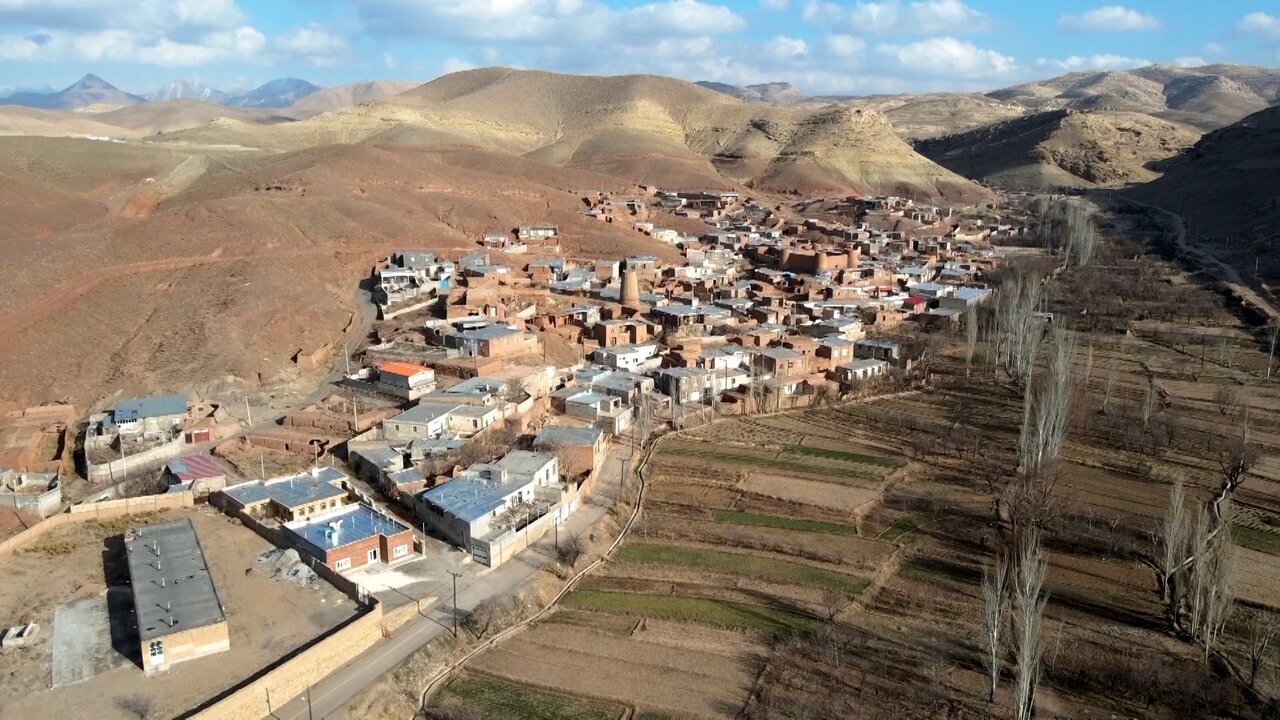 ماجرای نخستین مزرعه خورشیدی زنانه در یک روستا