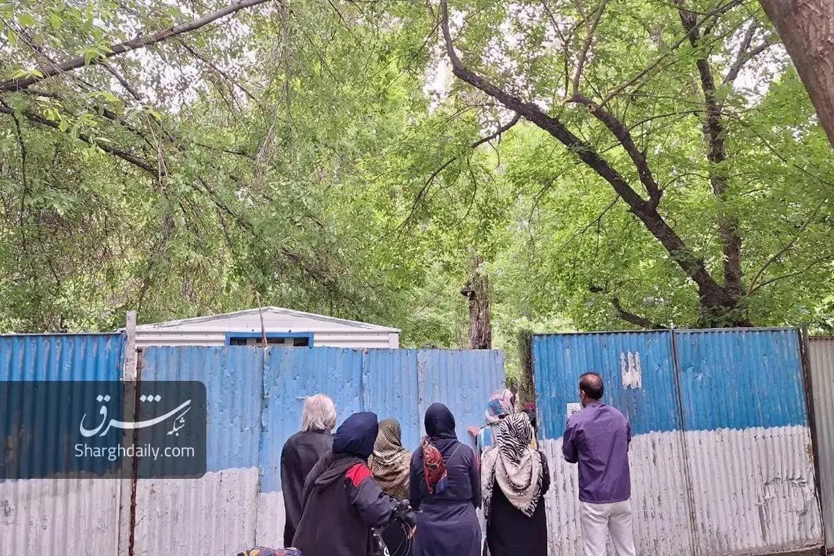 (عکس) ادامه ساخت و ساز شهرداری زاکانی در پارک‌ها
