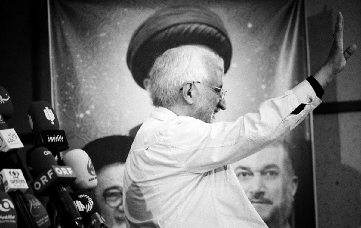 حاشیه و متن ثبت نام انتخابات ریاست جمهوری چهاردهم
