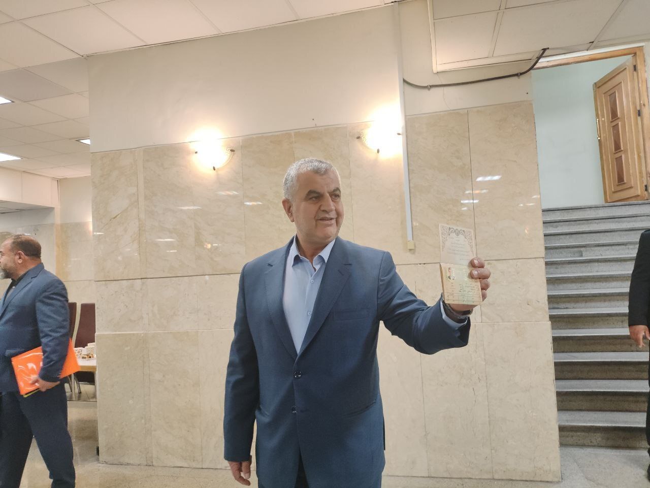 حاشیه و متن ثبتنام انتخابات ریاستجمهوری چهاردهم حاشیه و متن ثبتنام انتخابات ریاستجمهوری چهاردهم