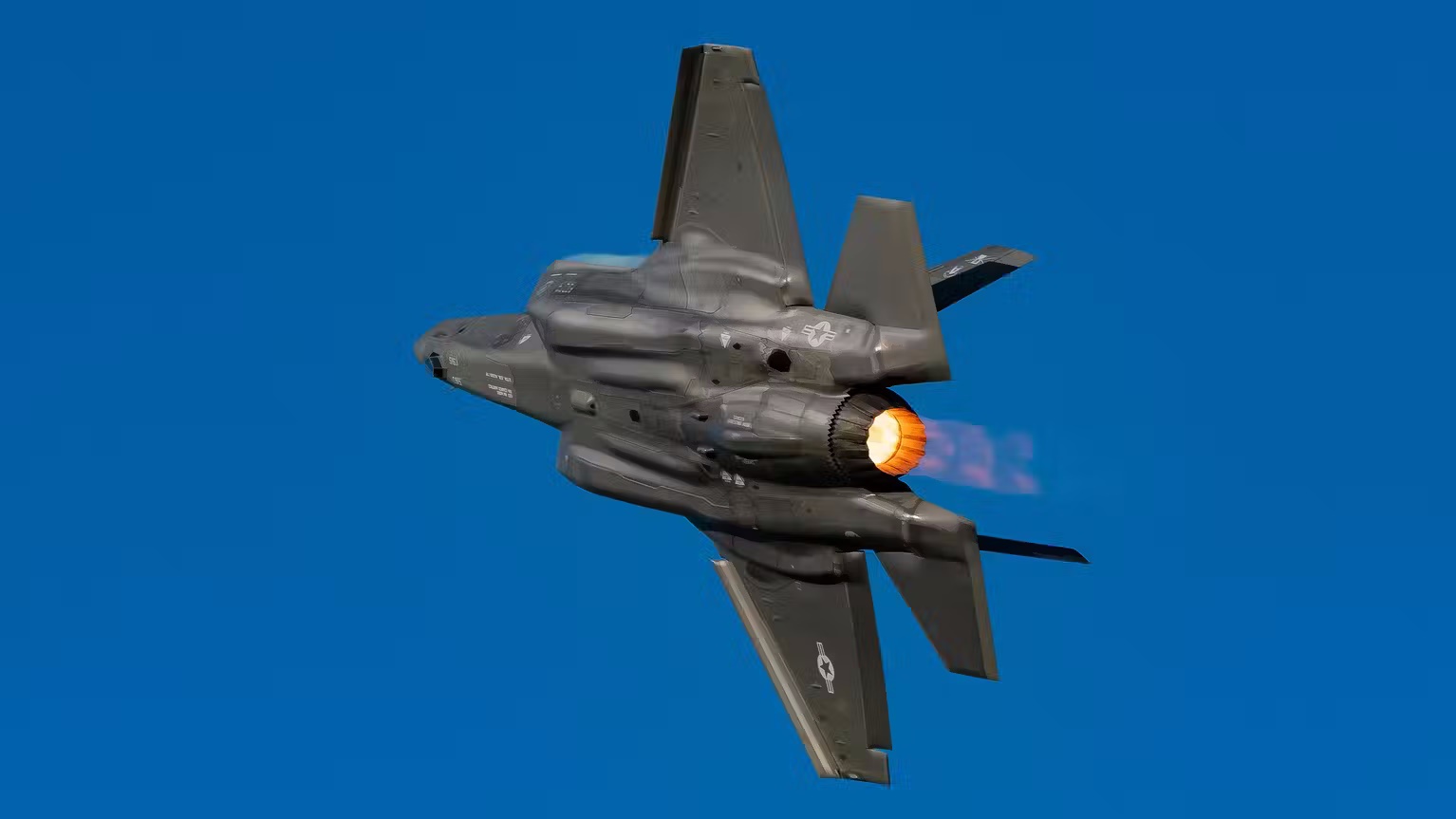 ۵ جت جنگی چندمنظوره برتر حال حاضر جهان؛ از JAS ۳۹ Gripen تا F-۳۵ Lightning II