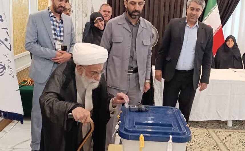 حاشیه و متن انتخابات ریاست جمهوری چهاردهم ۸ تیر حاشیه و متن انتخابات ریاست جمهوری چهاردهم ۸ تیر