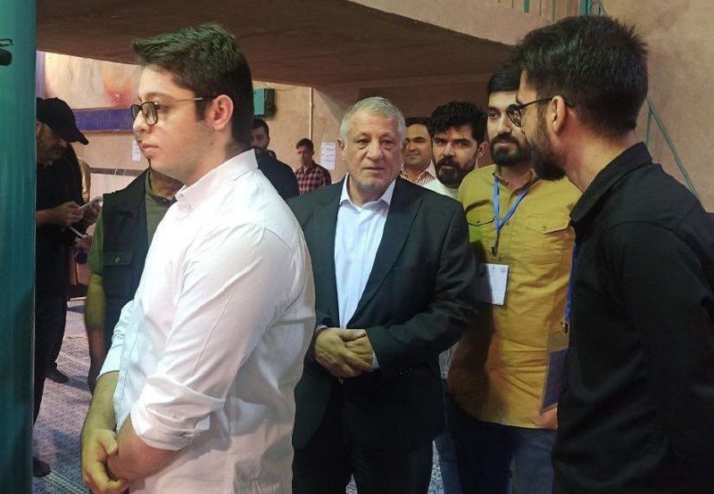 حاشیه و متن انتخابات ریاست جمهوری چهاردهم ۸ تیر حاشیه و متن انتخابات ریاست جمهوری چهاردهم ۸ تیر