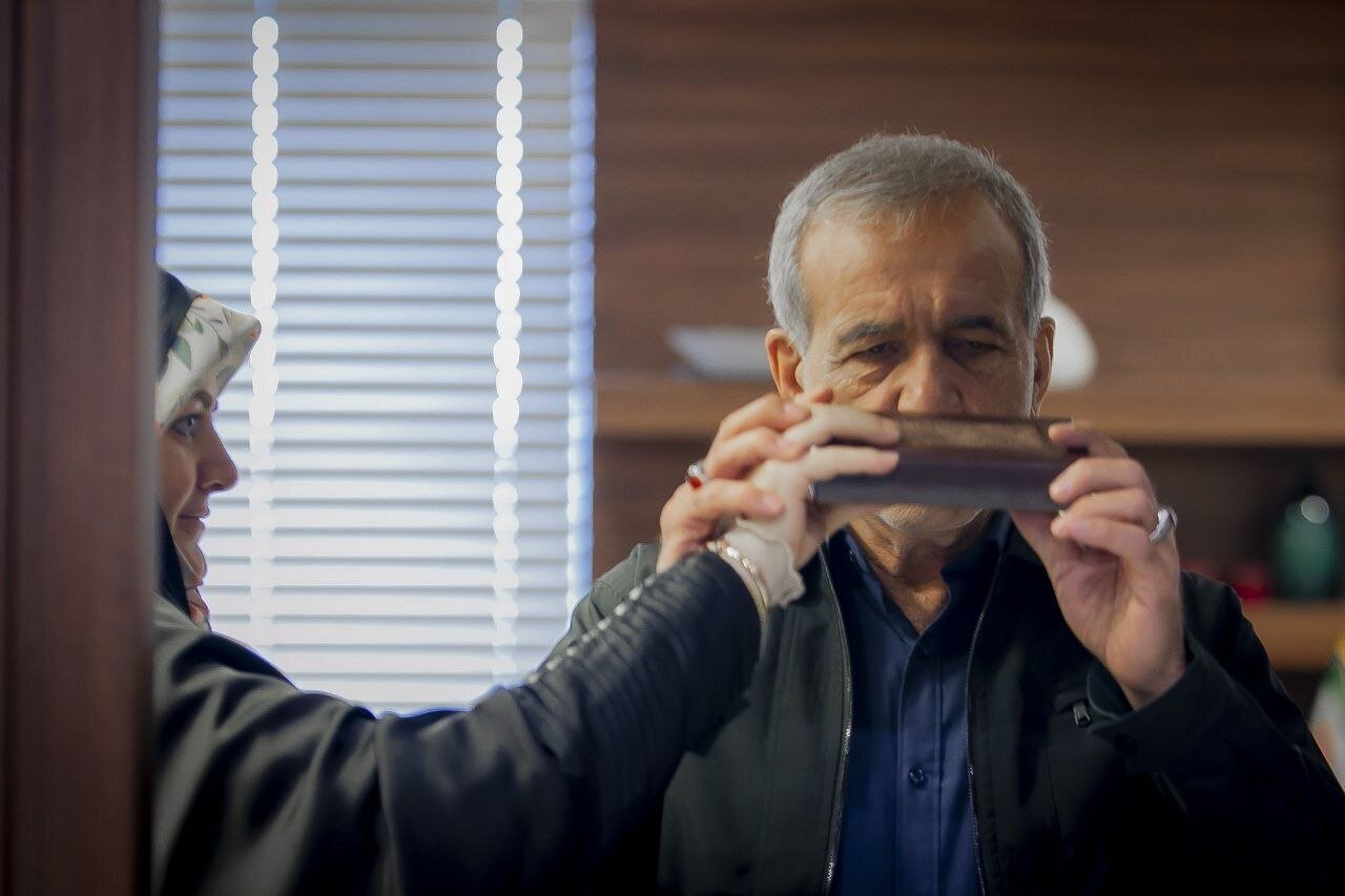 حاشیه و متن انتخابات ریاست جمهوری ۱۴ تیر حاشیه و متن انتخابات ریاست جمهوری ۱۴ تیر