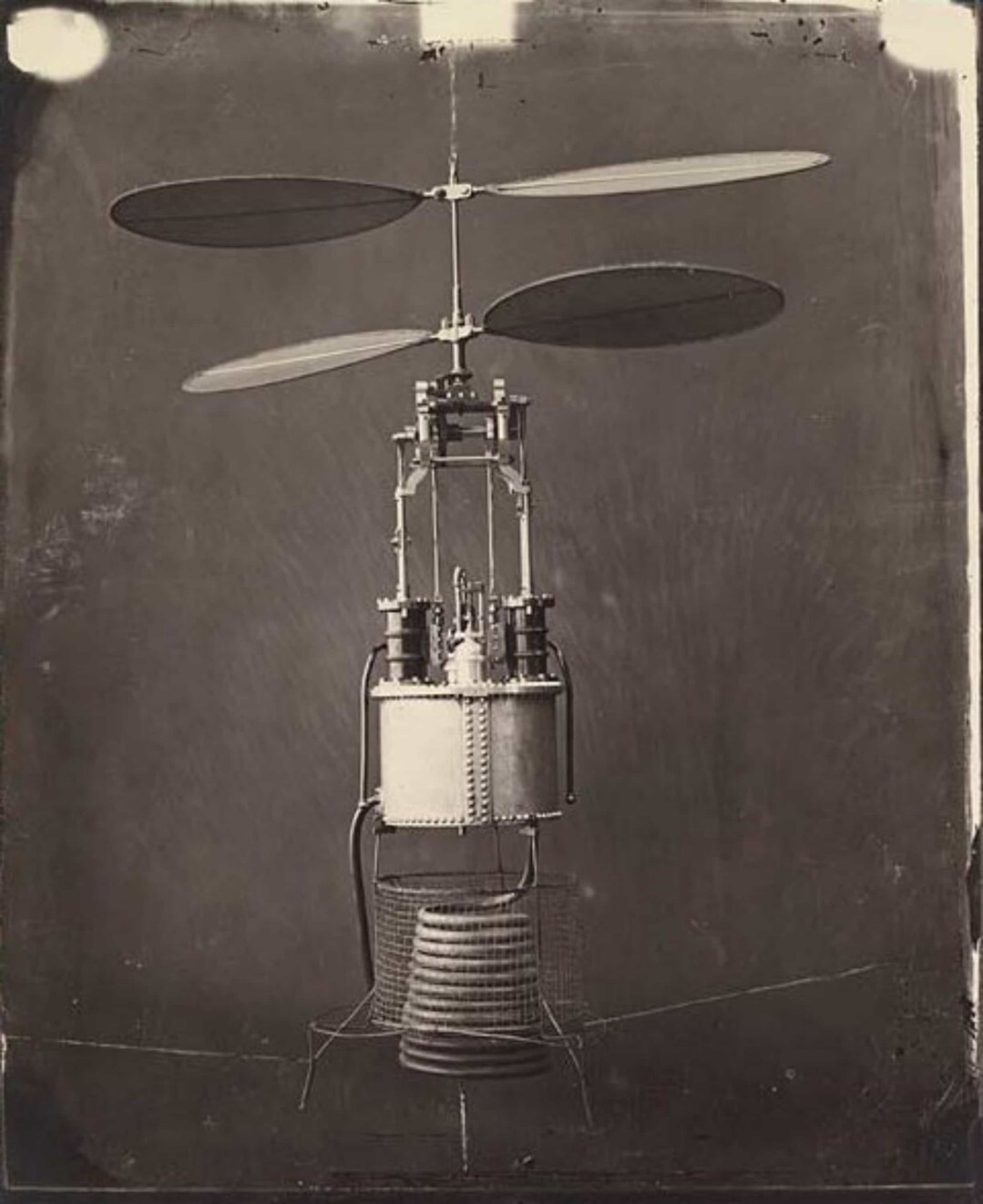 از رویای داوینچی تا پهپاد‌های امروزی؛ نگاهی به سیر تکامل هلیکوپتر‌ها در حال تکمیل