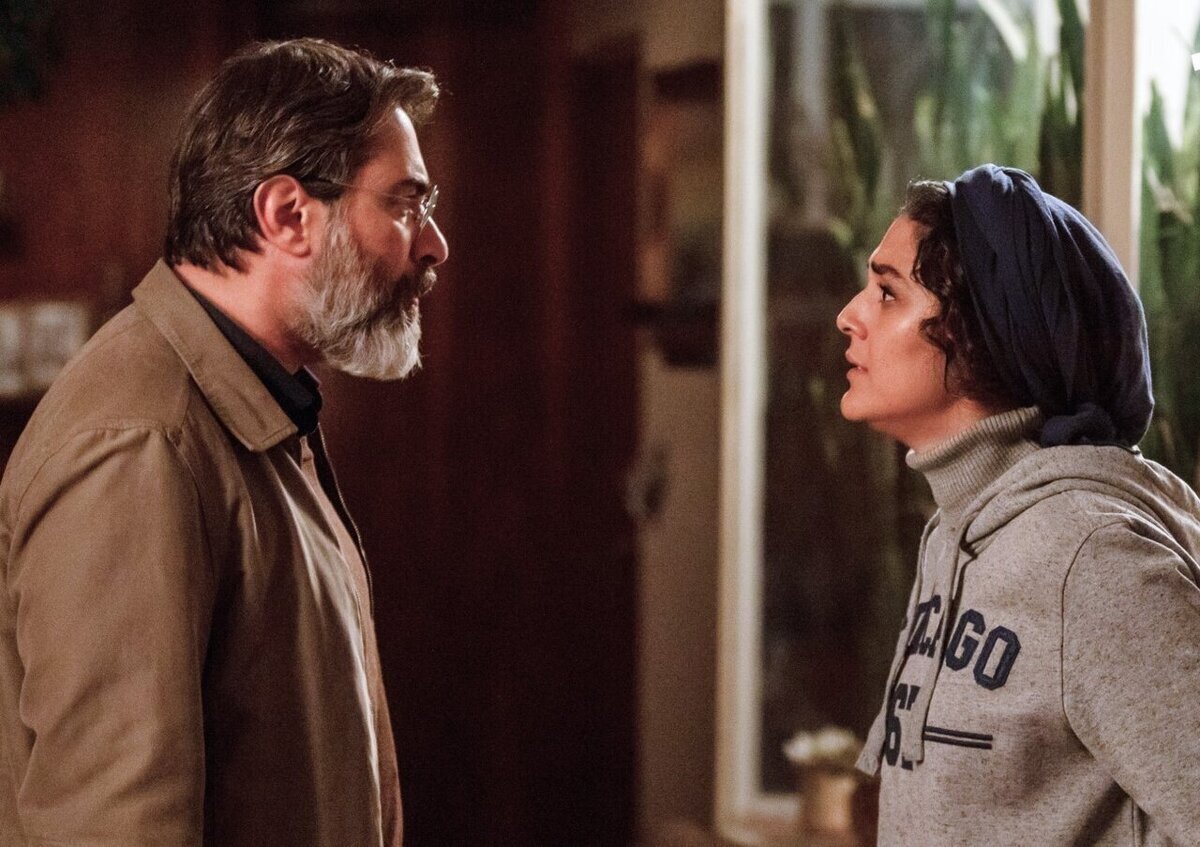 در انتهای شب؛ قصۀ آدم‌‌های مدرنی که ماندن را به رفتن ترجیح داده‌‌اند