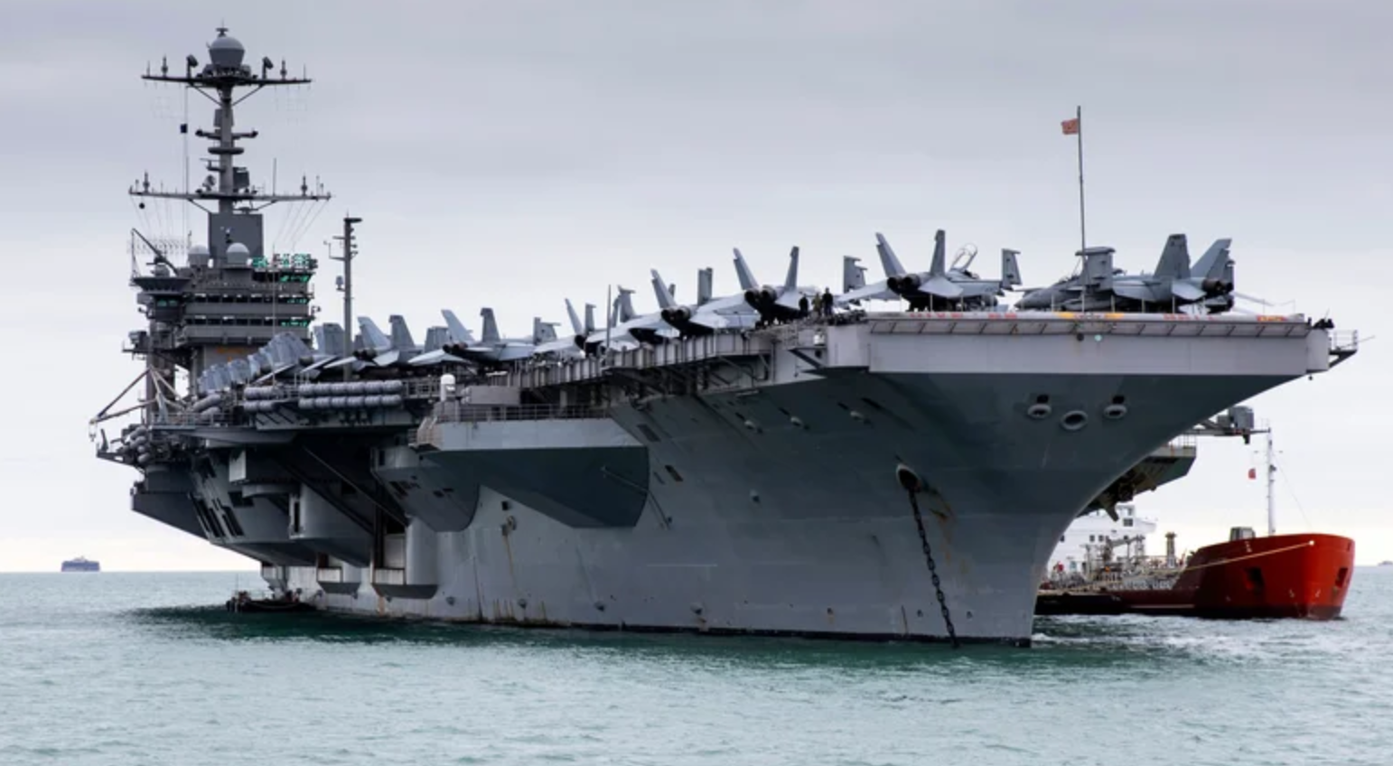 ناو‌های هواپیمابر چگونه و با چه تسلیحاتی از خود دفاع می‌کنند؟ در حال تکمیل