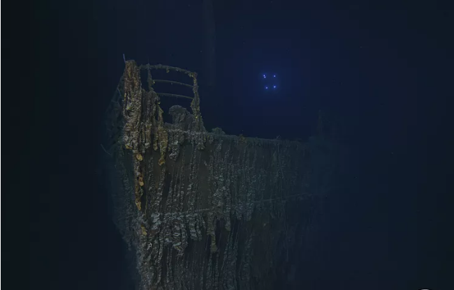 انتشار تصاویر تازه از لاشه کشتی تایتانیک؛ از فروریختن نرده‌های نمادین تا پیدا شدن مجسمه برنزی گمشده