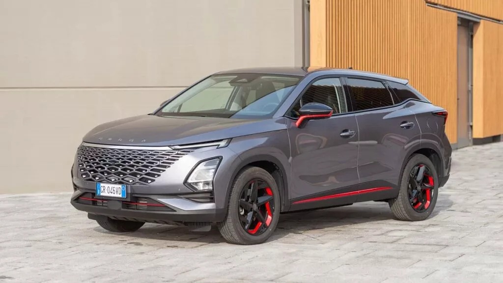 قیمت فونیکس FX در بریتانیا چقدر است؟