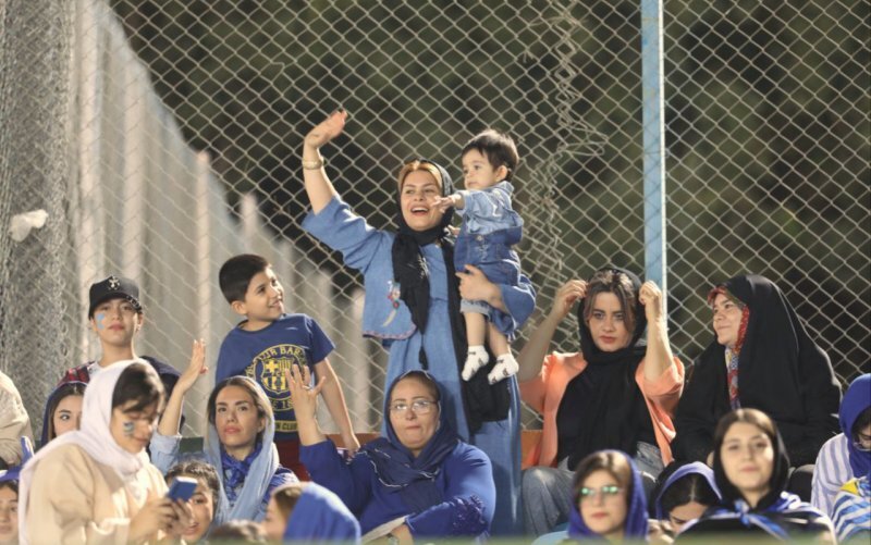 (عکس) زنان استقلالی بالاخره به سکو رسیدند