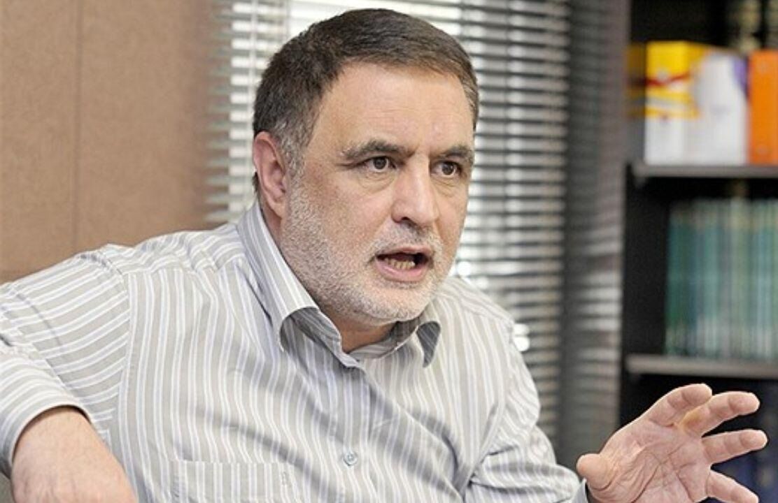 فراکسیون‌های مجلس به اصول و قواعد خود پایبند نیستند / همانطور که حزب واقعی نداریم، فراکسیون هم نداریم