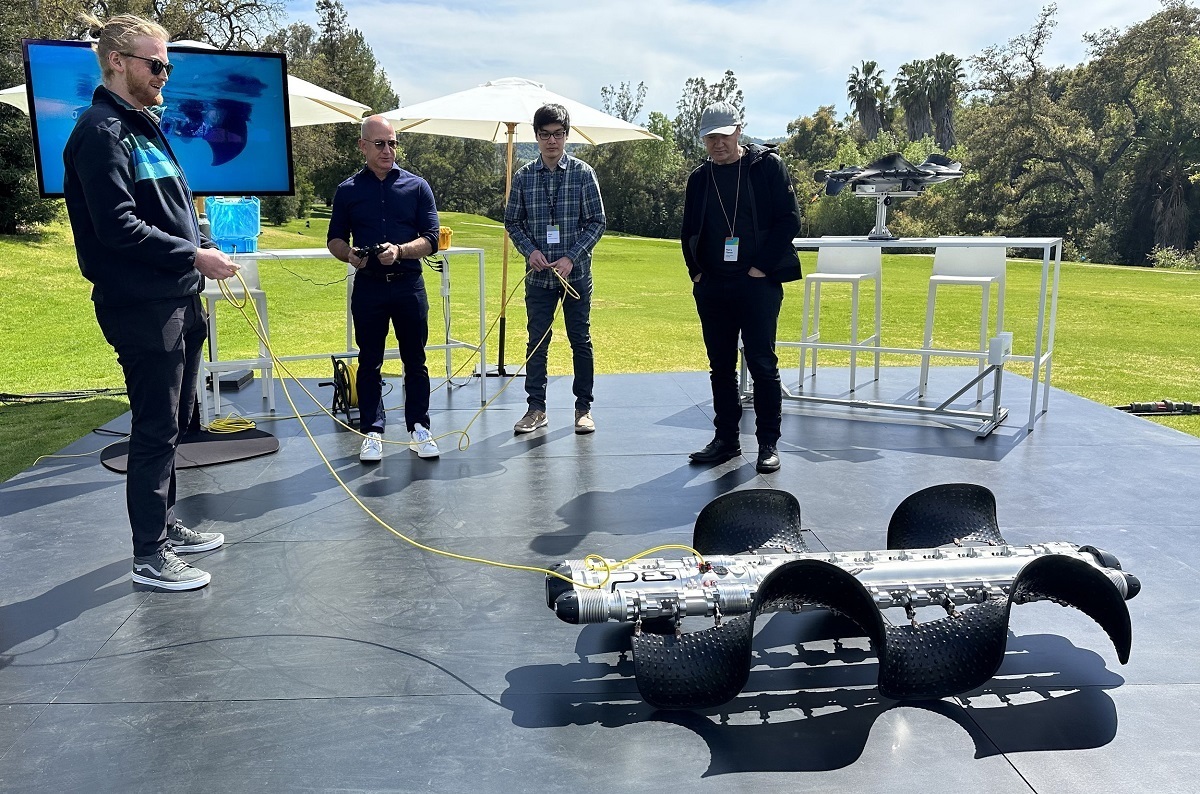 (ویدئو) سی-ری: حرکت عجیب و بسیار خلاقانه این ربات را ببینید