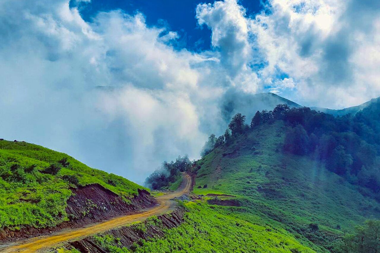 این شهر‌های ایران بالاتر از ابر‌ها قرار گرفته‌اند؛ سفر به اقیانوس ابر‌ها