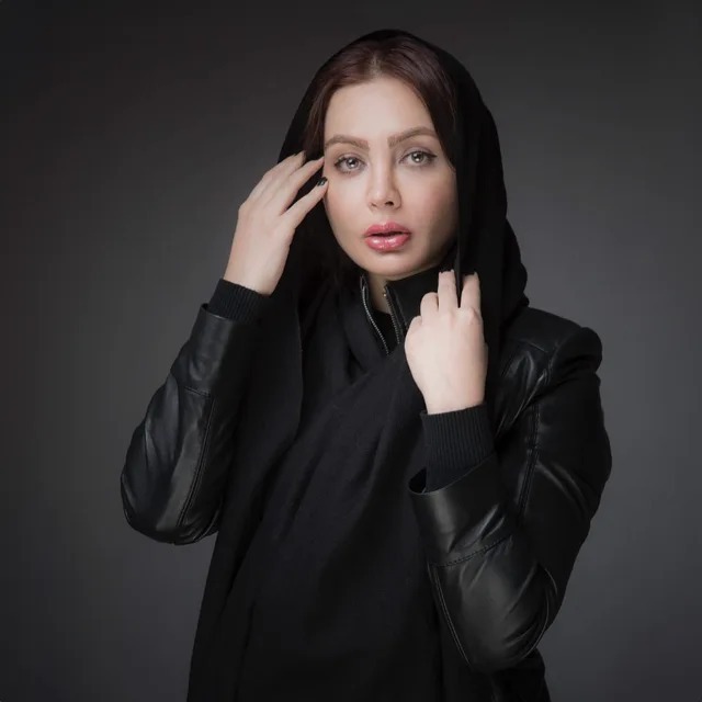 (تصاویر) زندگی خصوصی، عکس‌های شخصی و بیوگرافی سارا احمدیان ////