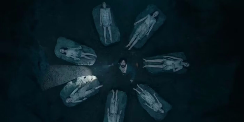 هیولا‌های سریال ترسناک From چه موجوداتی هستند و از ساکنان شهر چه می‌خواهند؟