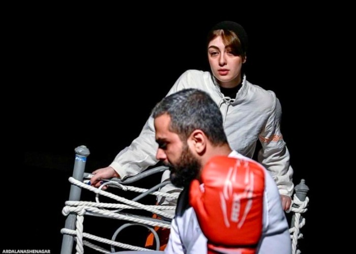 (تصاویر) زندگی خصوصی، عکس‌های شخصی و بیوگرافی الیکا ناصری/////