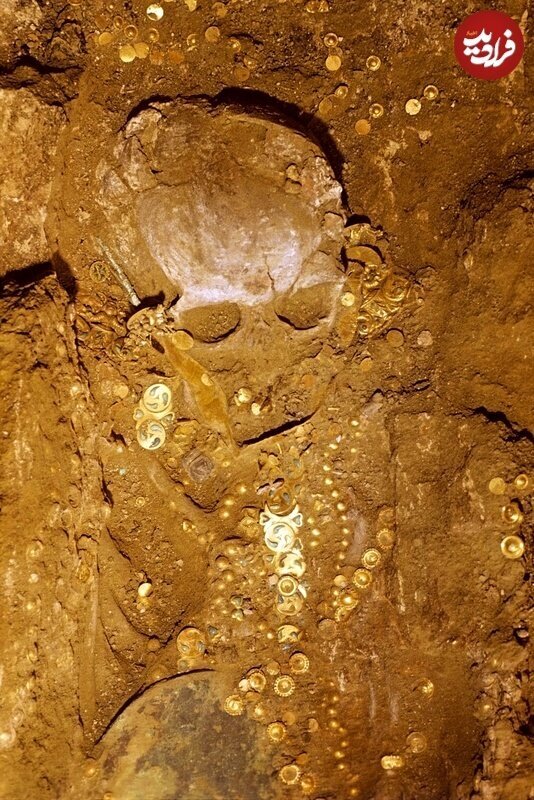 (تصاویر) زنان این گورستان با طلا و زمرد دفن شدهاند/// (تصاویر) زنان این گورستان با طلا و زمرد دفن شدهاند///