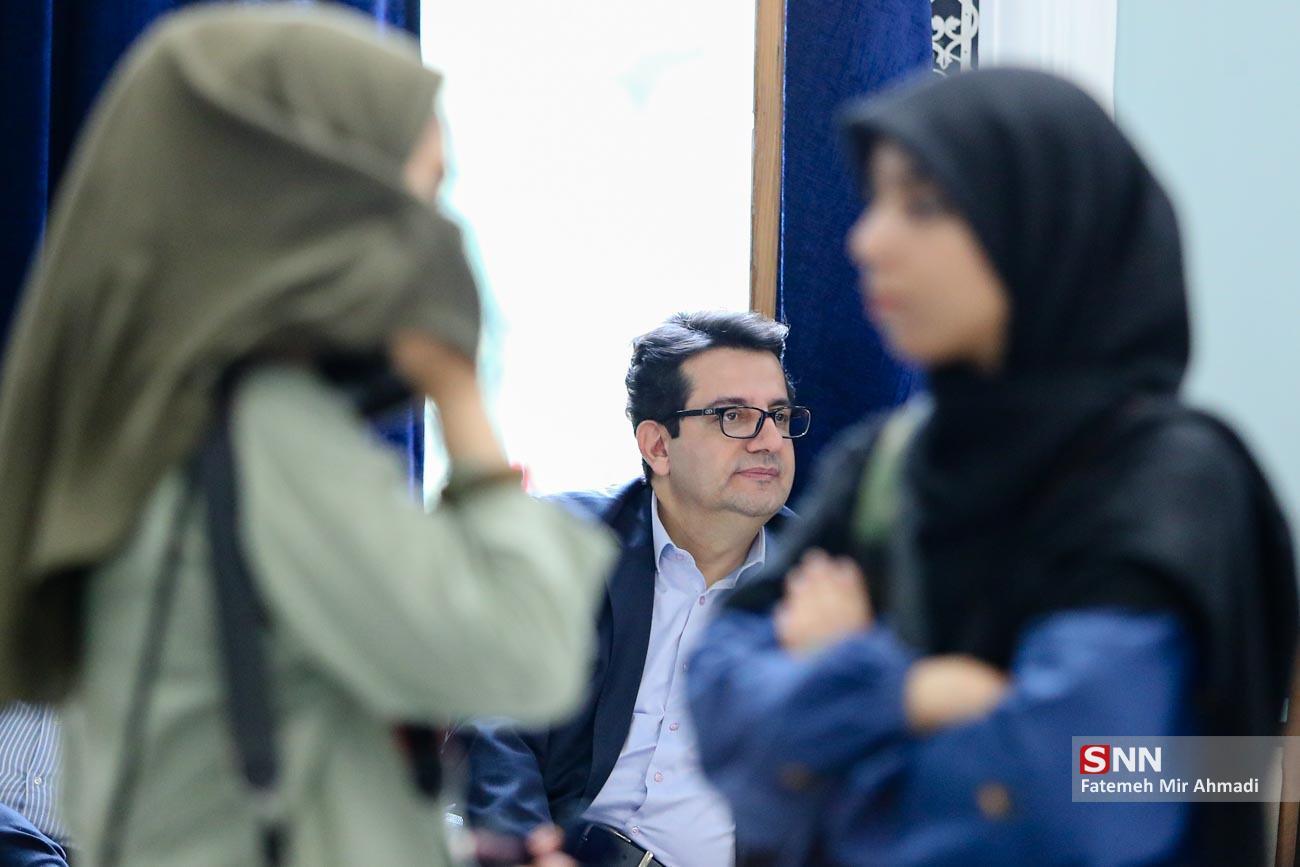 دیپلماسی عمومی با چاشنی حقوق بین‌الملل / در حال تکمیل