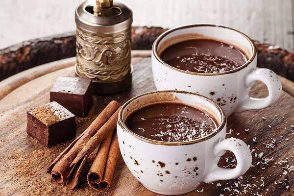 آموزش ۵ مدل نوشیدنی گرم و دلچسب برای روز‌های سرد پاییز
