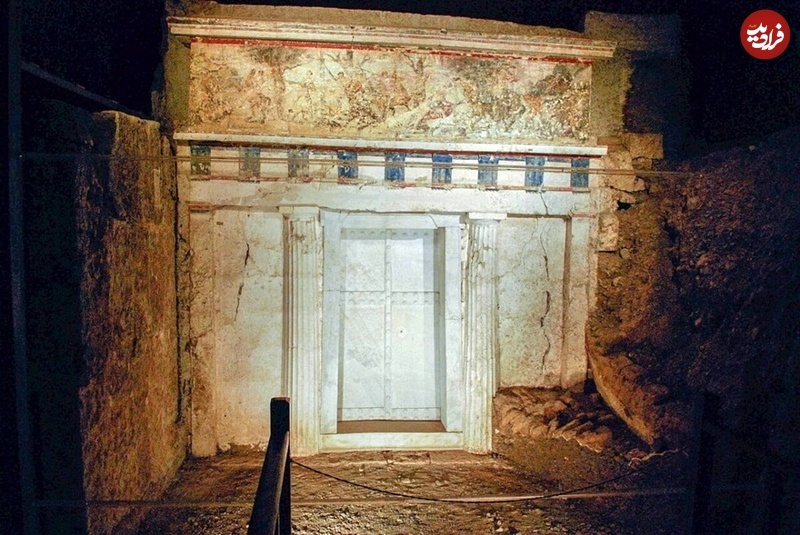 کشف «ردای مقدس» پادشاهان ایران در یک مقبره ۲۴۰۰ ساله (تصویر)