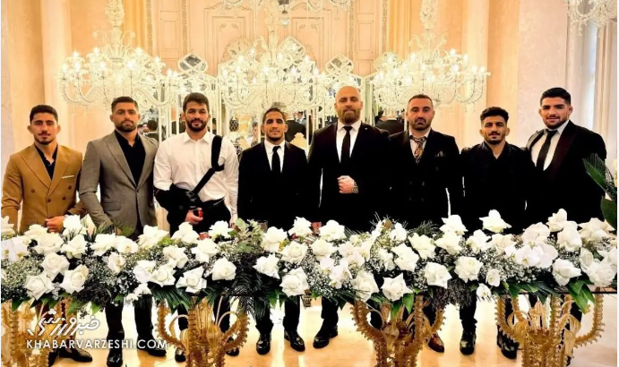 (عکس) تیپ جالب حسن یزدانی در مراسم عروسی رحمان عموزاد