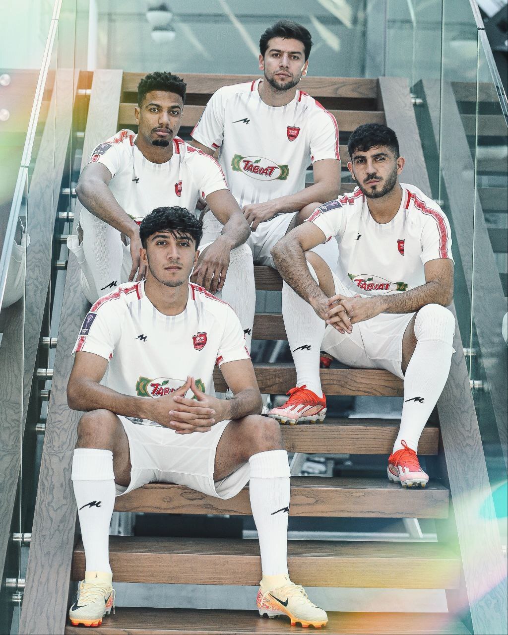 (عکس) رونمایی از کیت سوم و تاریخی پرسپولیس